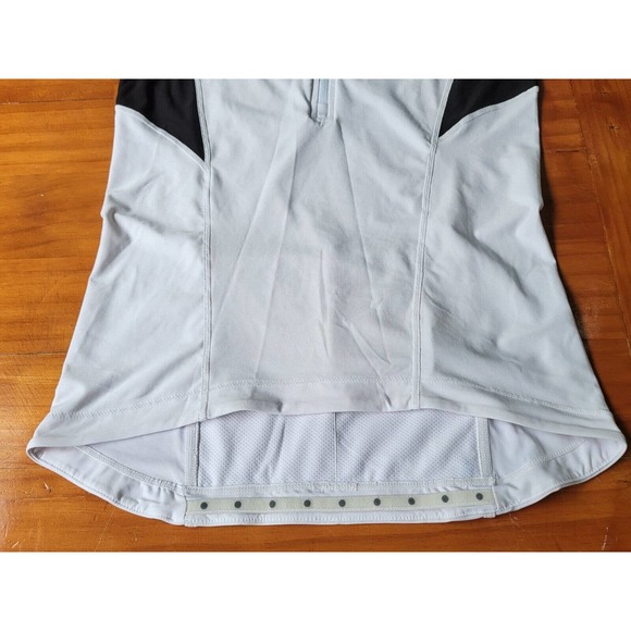 Mondetta Women's Cycling Jersey Top. Half Zip. Size Small. - Picture 2 of 9